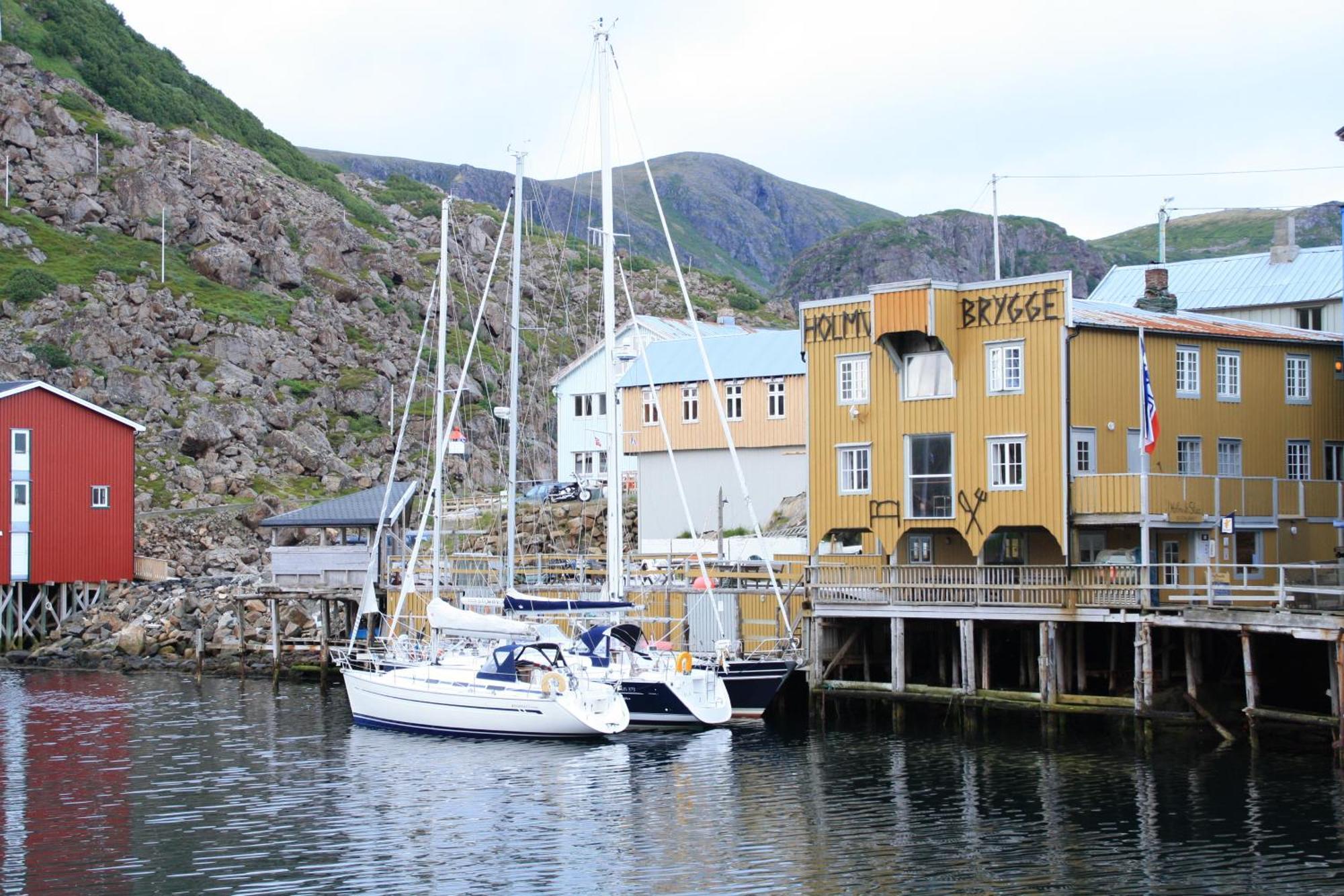Holmvik Brygge Nyksund Hotel Exterior photo