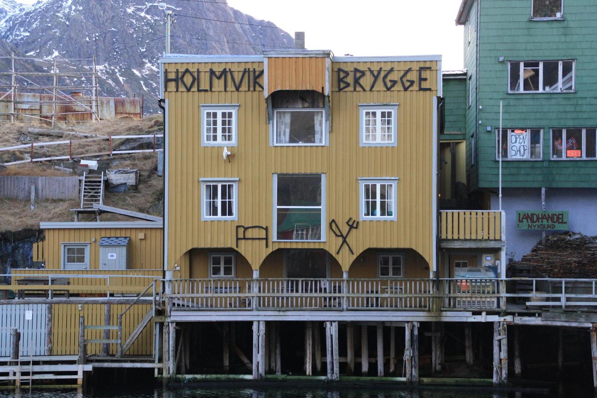 Holmvik Brygge Nyksund Hotel Exterior photo